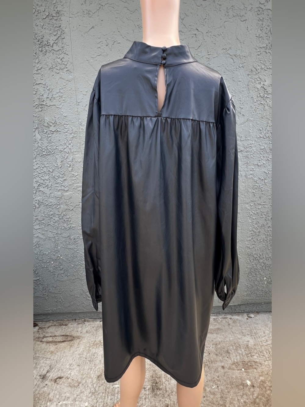 Who What Wear Black Faux Leather Shift Dress XXL Oversized Minimalist - Picture 3 of 6